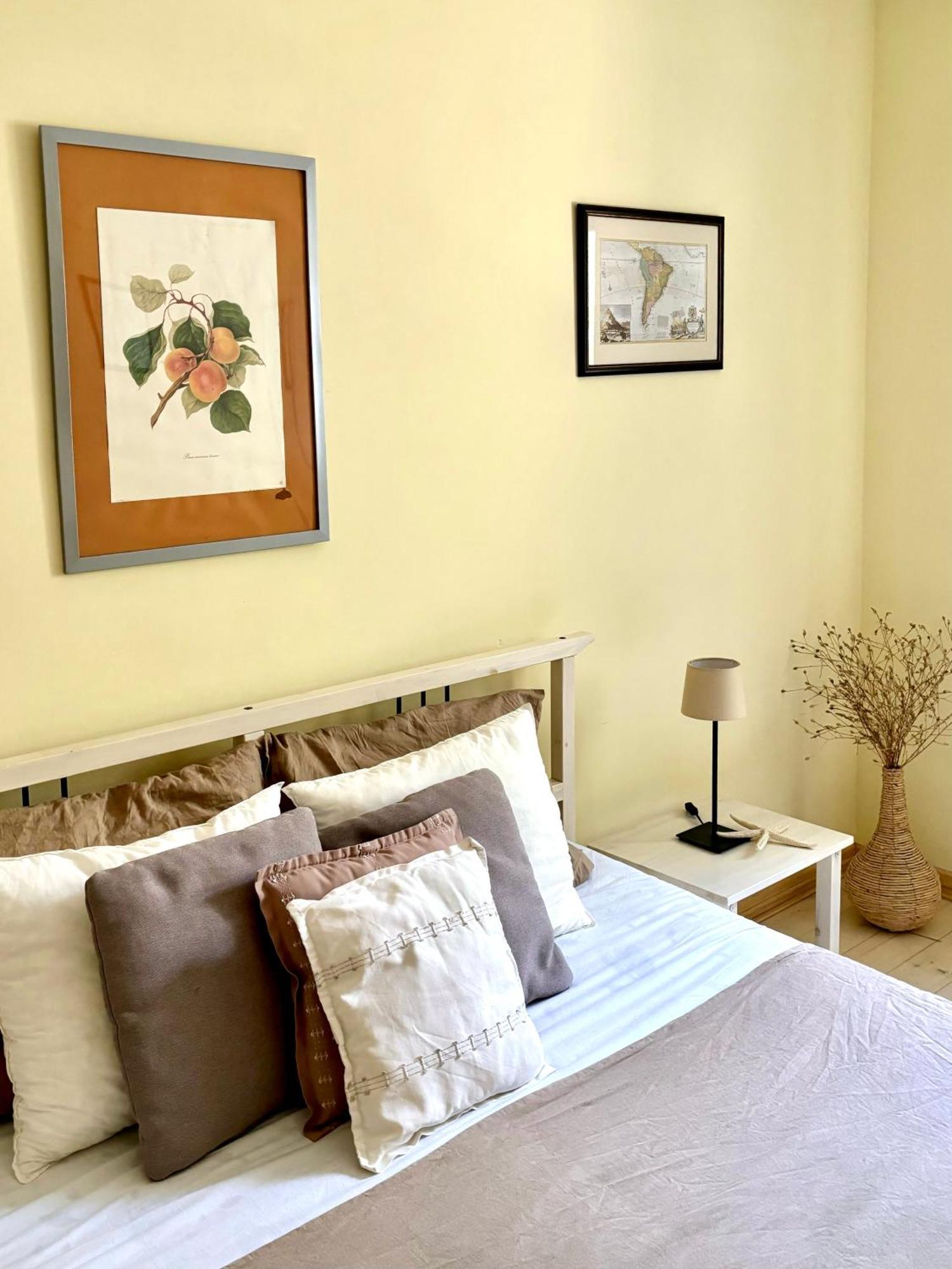 Apartment Tri Kiparisa Тиват Экстерьер фото